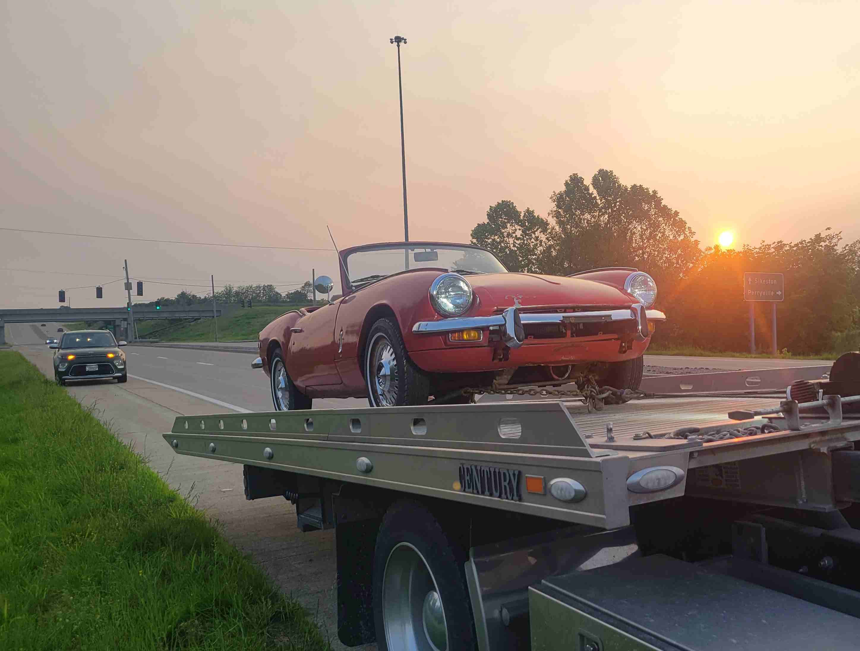 2023-05-17 69 Spitfire towed.jpg